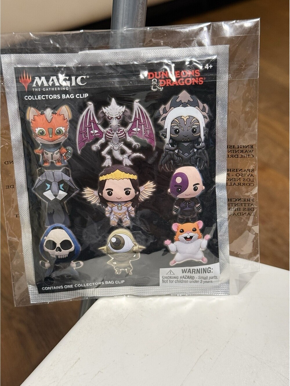 Magic The Gathering x D&D 3D Foam Bag Clip, Series 1